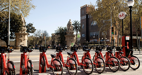 Station and bike Bicing in Barcelona